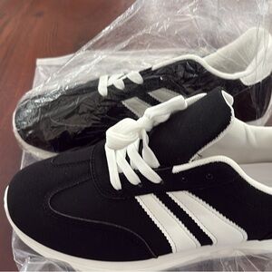 Women’s Black and White Athletic Sneakers